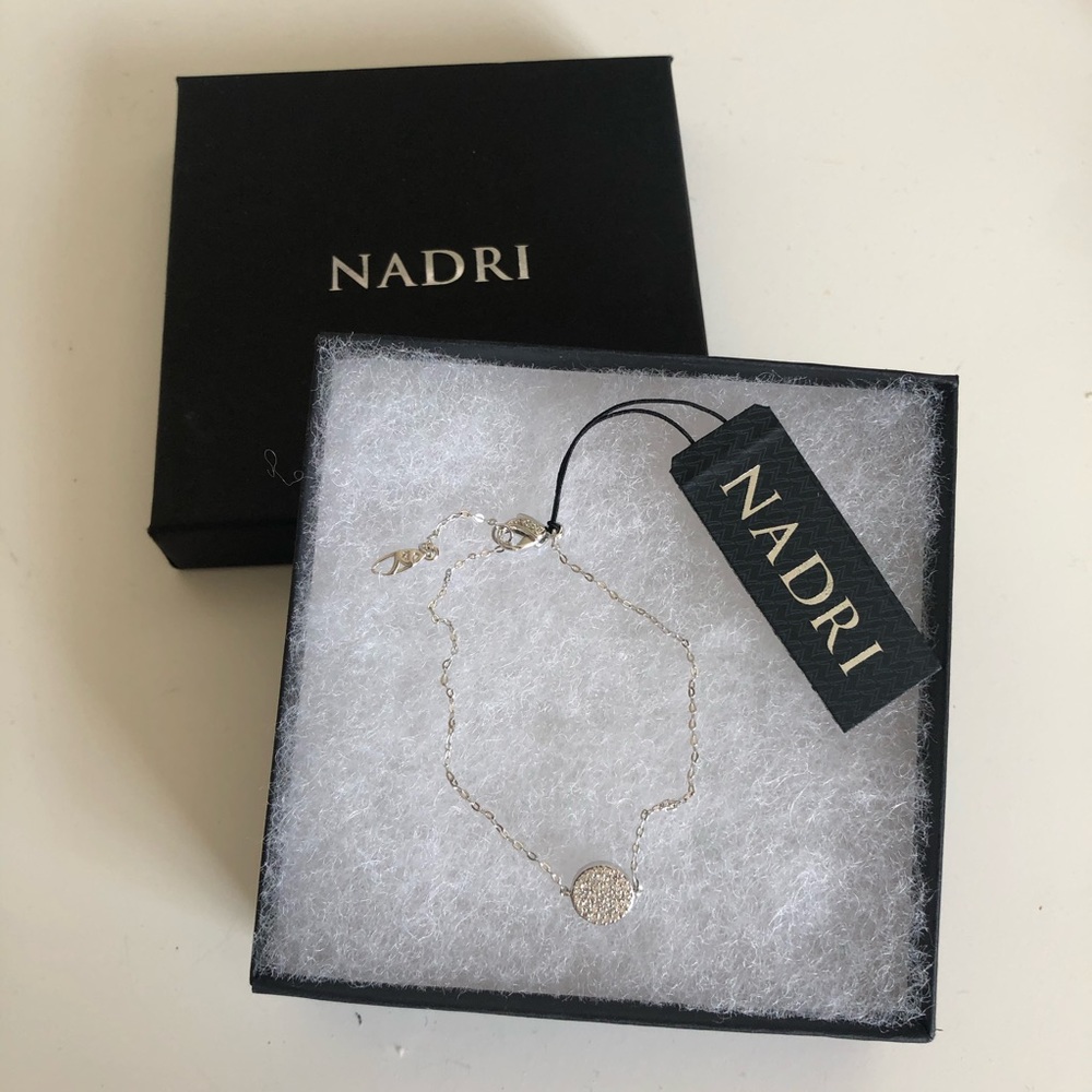 Nadri cubic zirconia circle bracelet - Picture 2 of 6